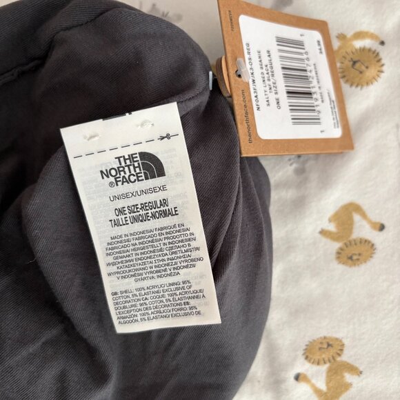 The North Face Salty Lined Beanie TNF Black - Picture 3 of 5